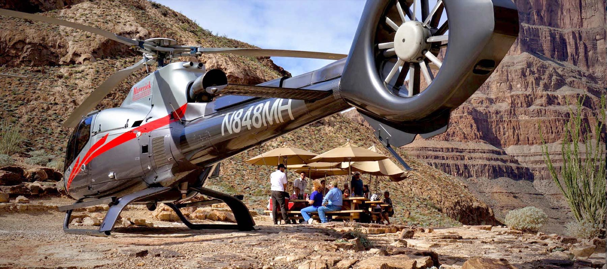 Maverick Helicopters (3)